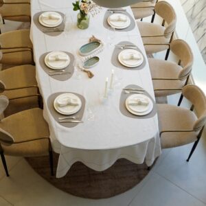 מפת שולחן גקארד דמוי פשתן אבישג - לבן כסף